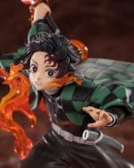 Demon Slayer: Kimetsu no Yaiba - FiguartsZERO - PVC Statue Kamado Tanjiro - (Kyojuro Rengoku's Sword Guard Ver.) 19 cm - immagine 3